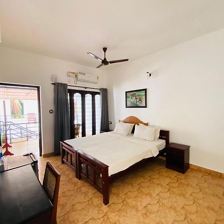 Karma Beach Resort Kovalam Buitenkant foto