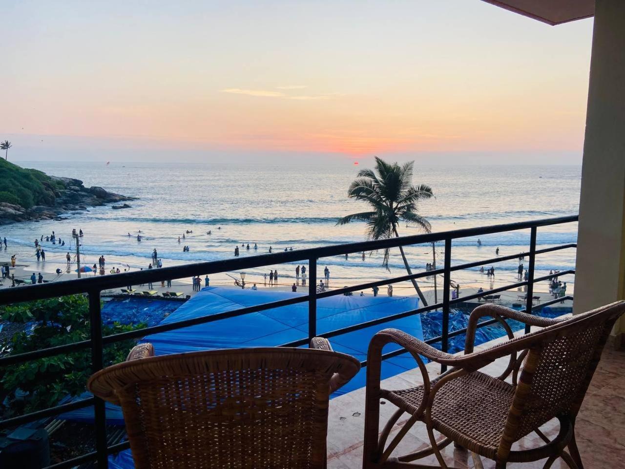 Karma Beach Resort Kovalam Buitenkant foto
