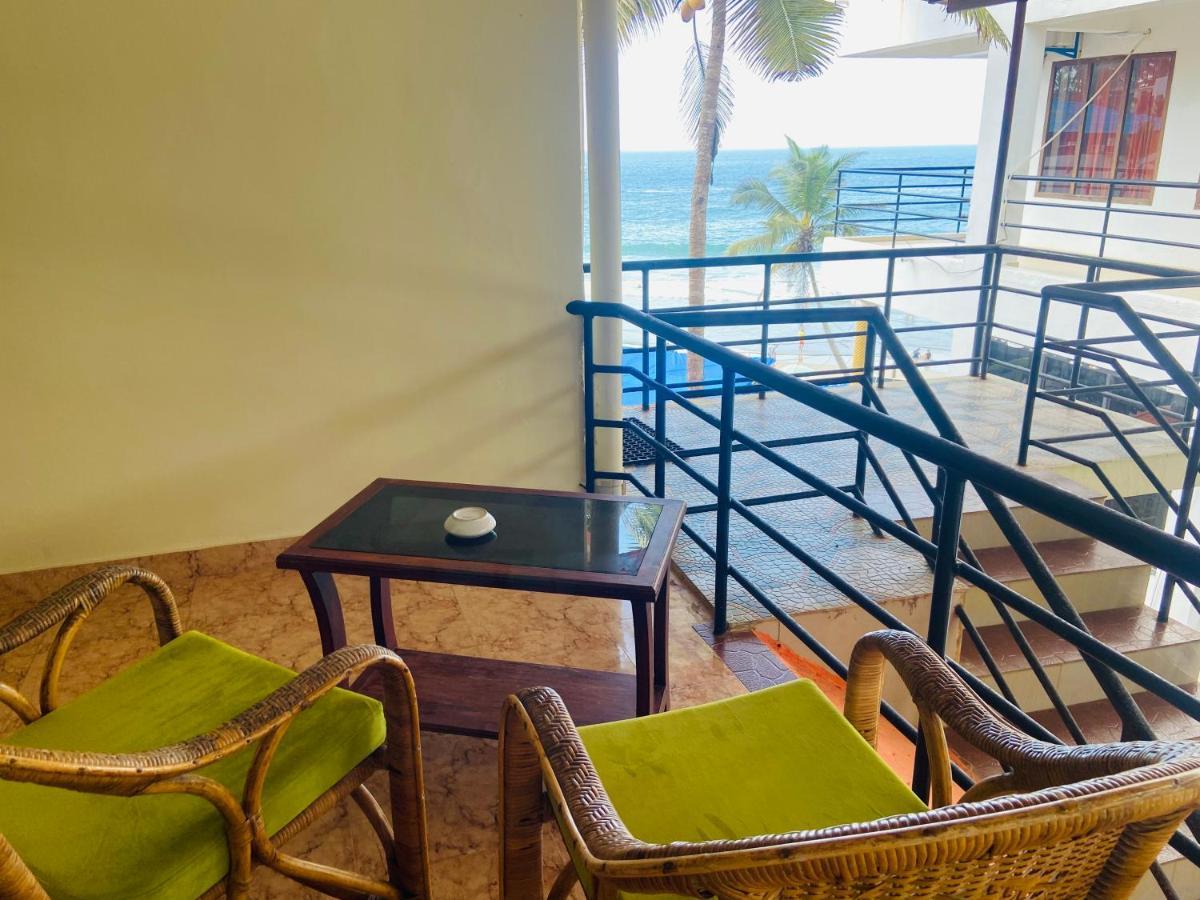 Karma Beach Resort Kovalam Buitenkant foto