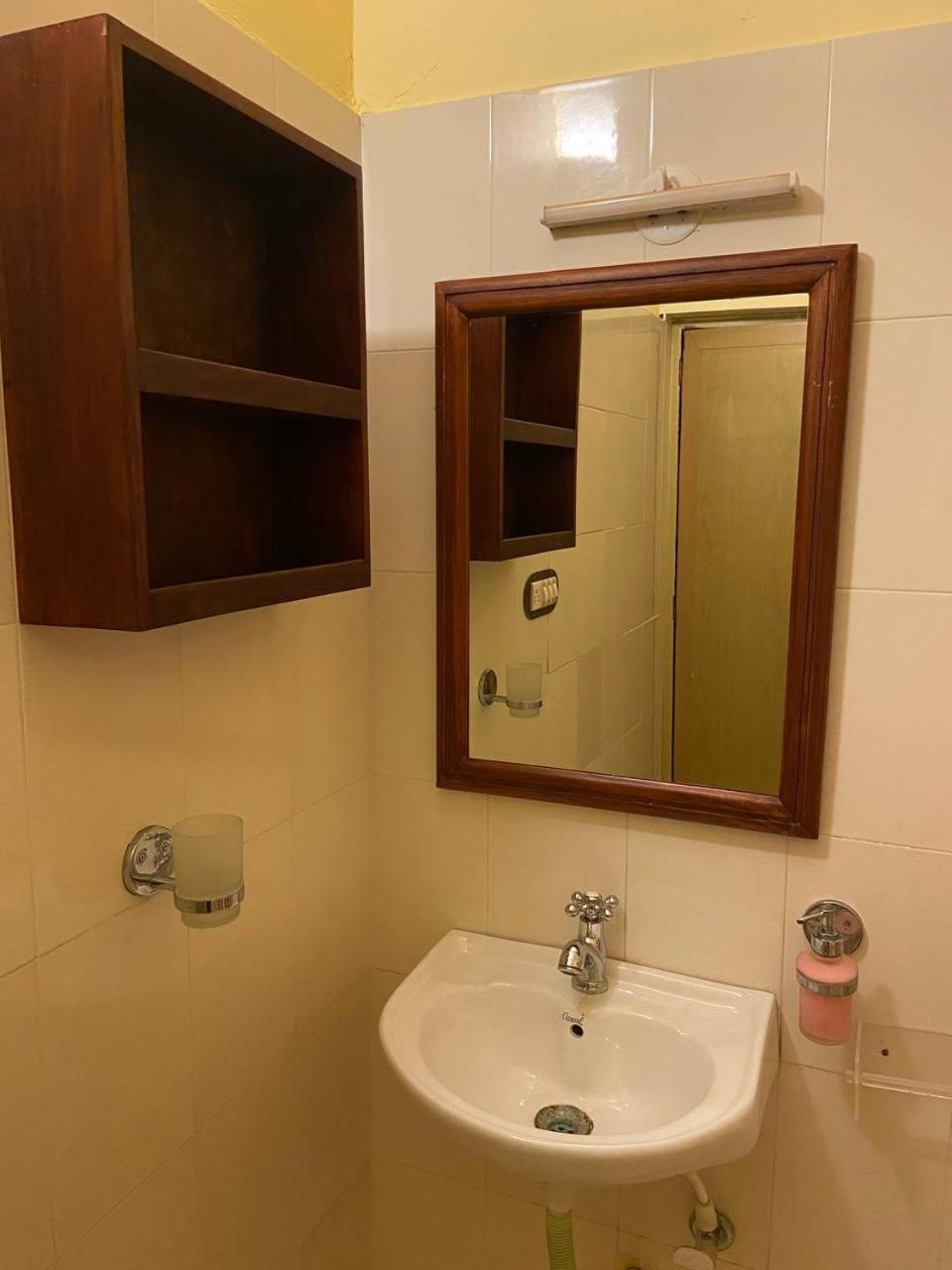 Karma Beach Resort Kovalam Kamer foto