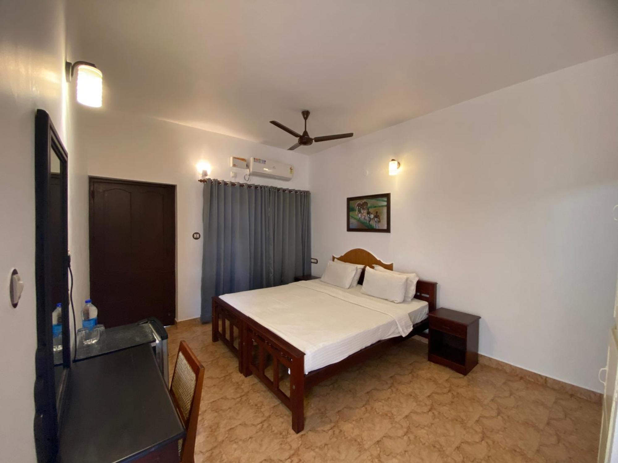 Karma Beach Resort Kovalam Buitenkant foto