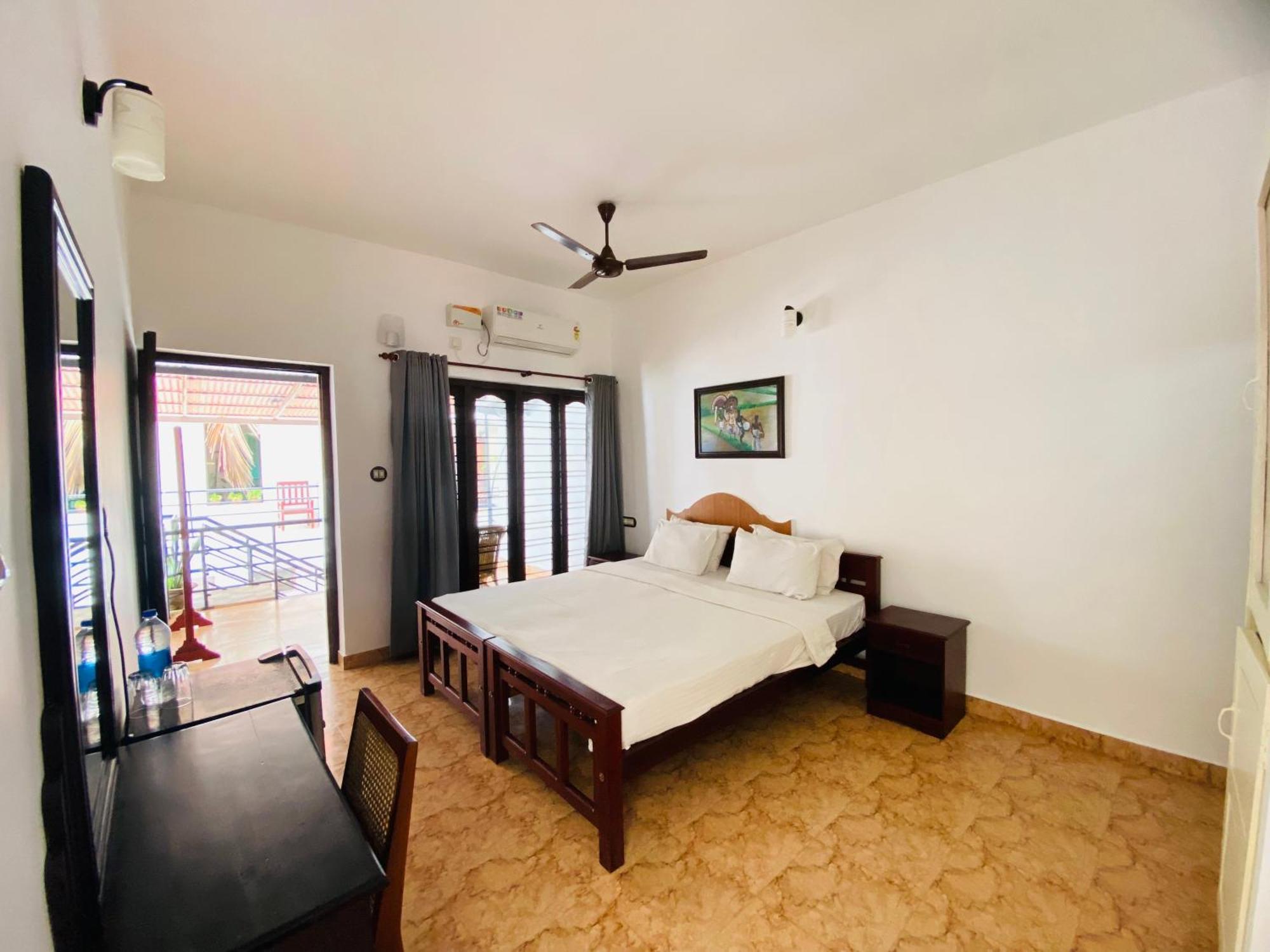 Karma Beach Resort Kovalam Buitenkant foto