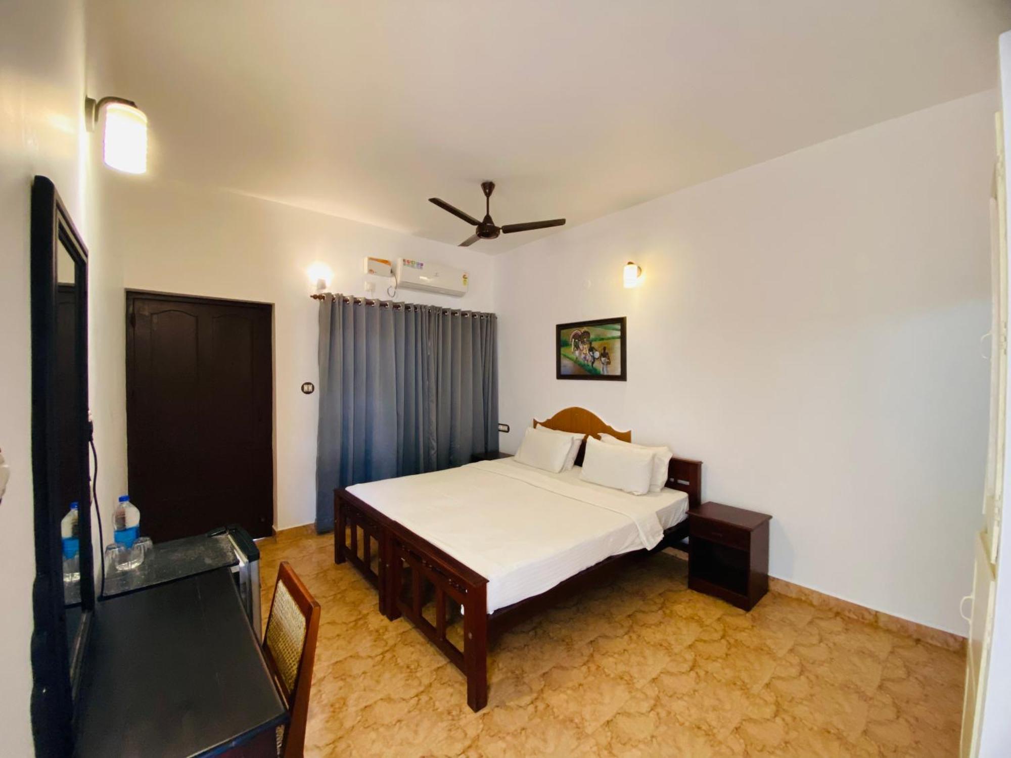 Karma Beach Resort Kovalam Buitenkant foto